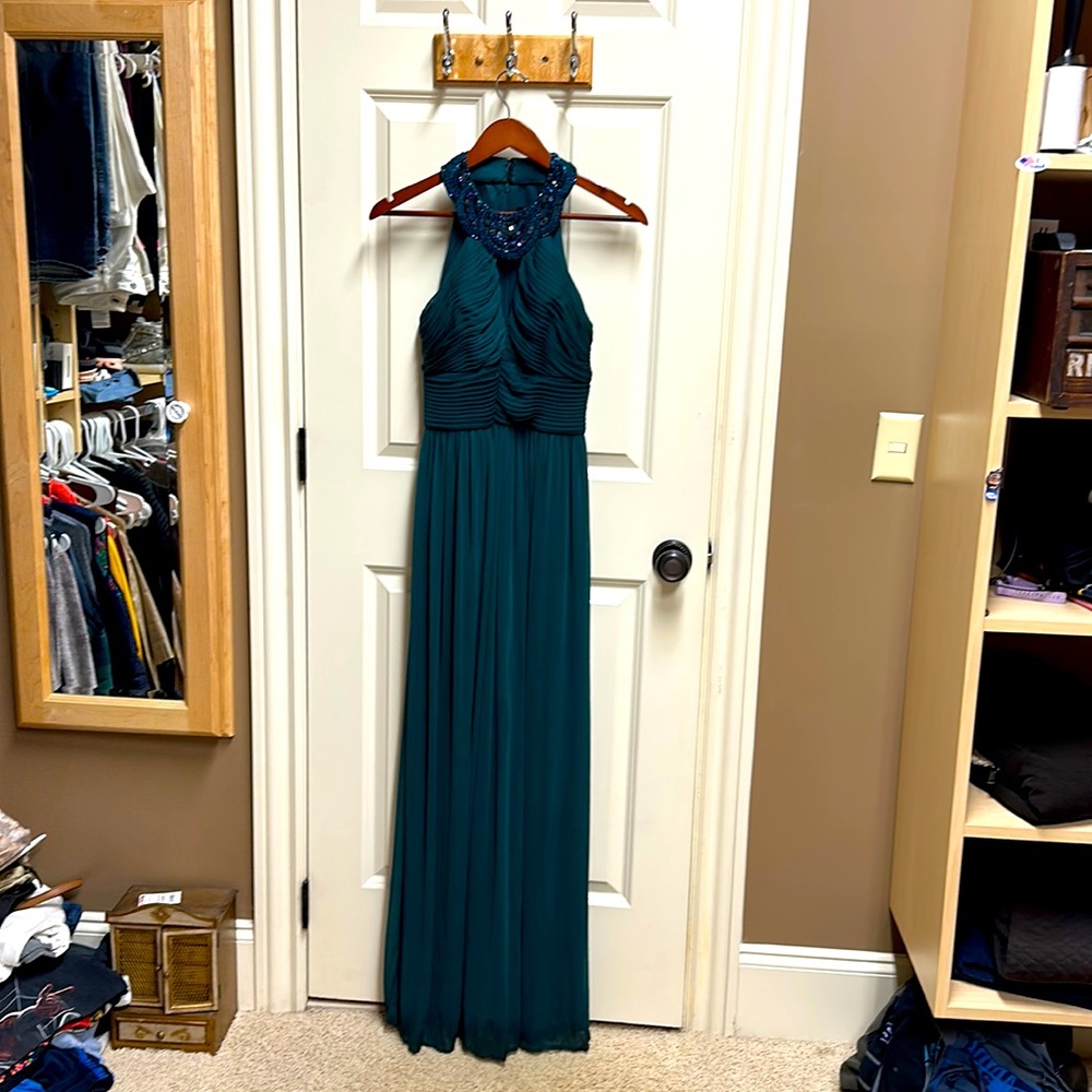 Cachet formal dress